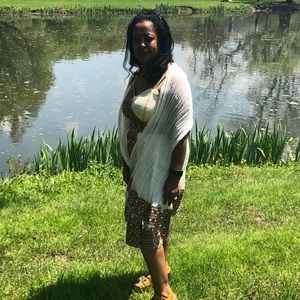 Meet your Posher, Zewditu